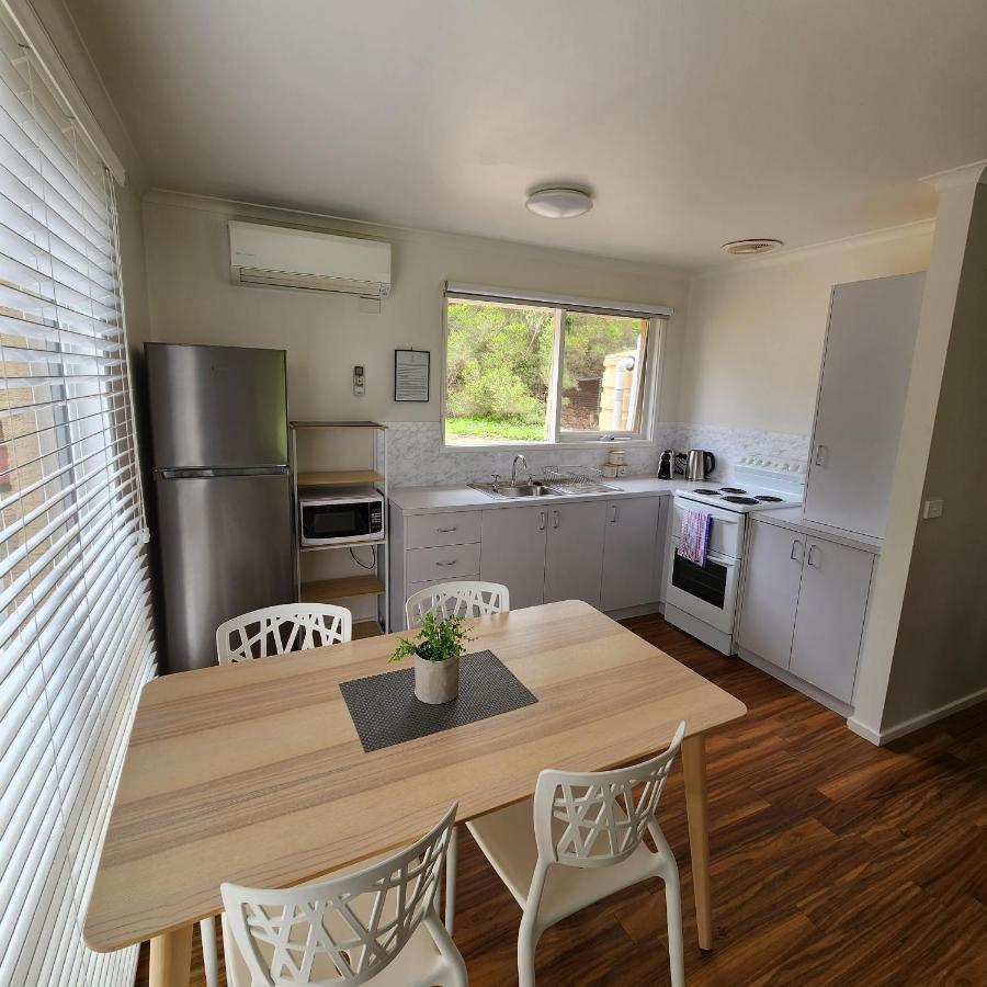 Bells Beach Cottages Bellbrae Exterior photo