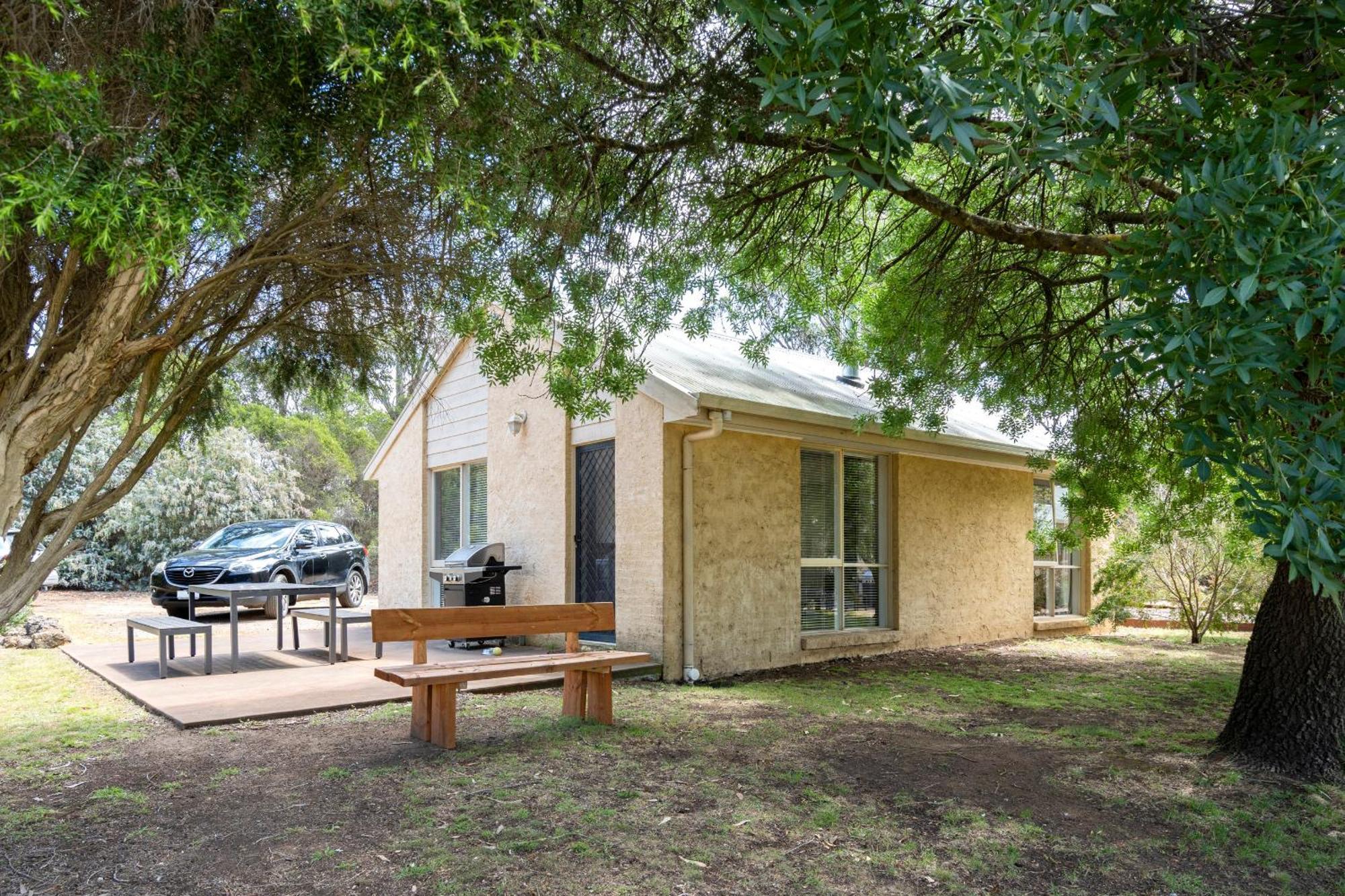 Bells Beach Cottages Bellbrae Exterior photo