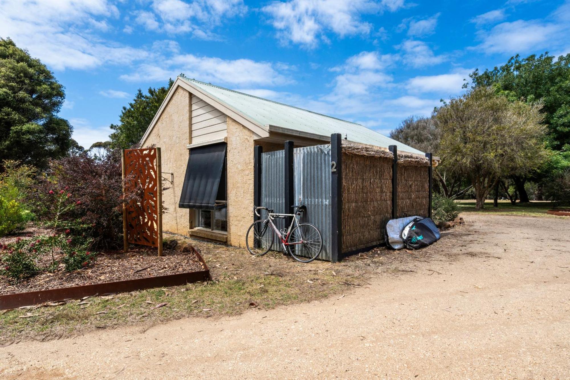 Bells Beach Cottages Bellbrae Exterior photo